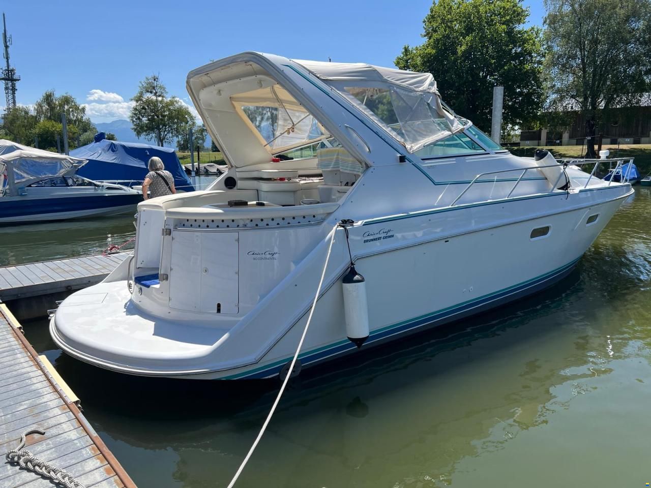 Chris Craft Continental 380