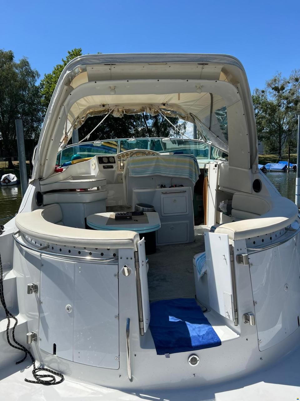 Chris Craft Continental 380