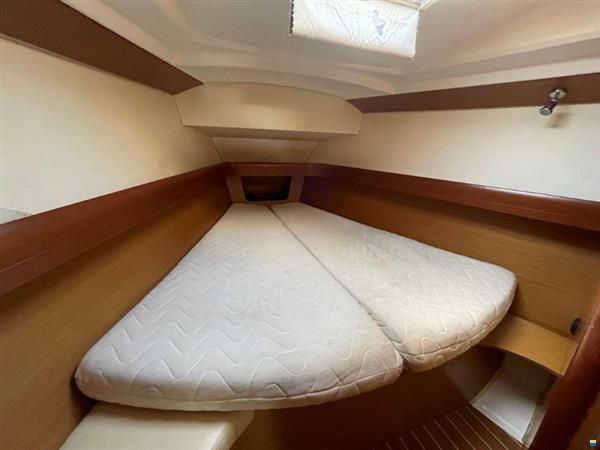 Jeanneau Sun Odyssey 42i
