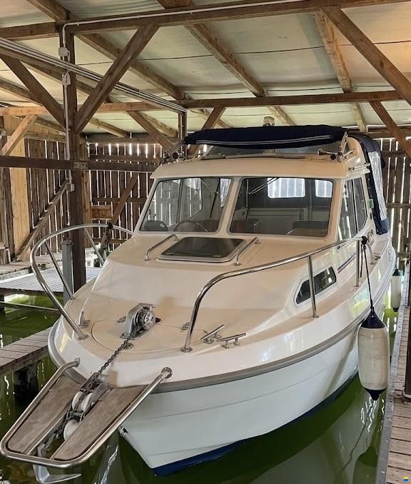 Bella 703