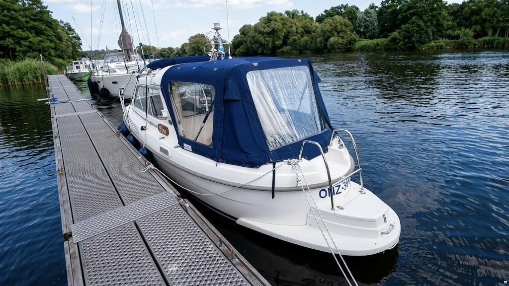 Bella 703