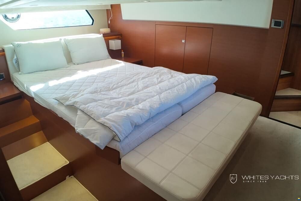 Prestige 450 Fly