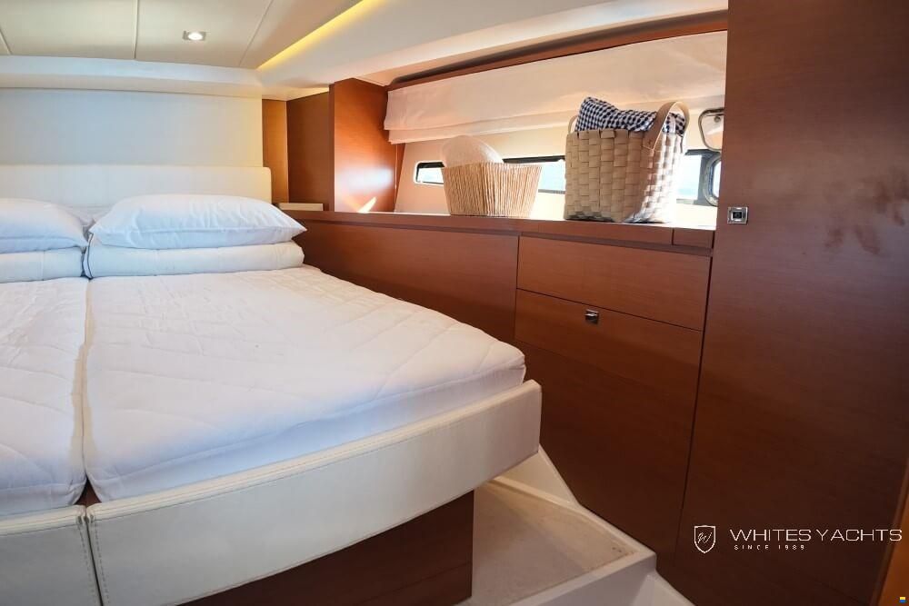 Prestige 450 Fly