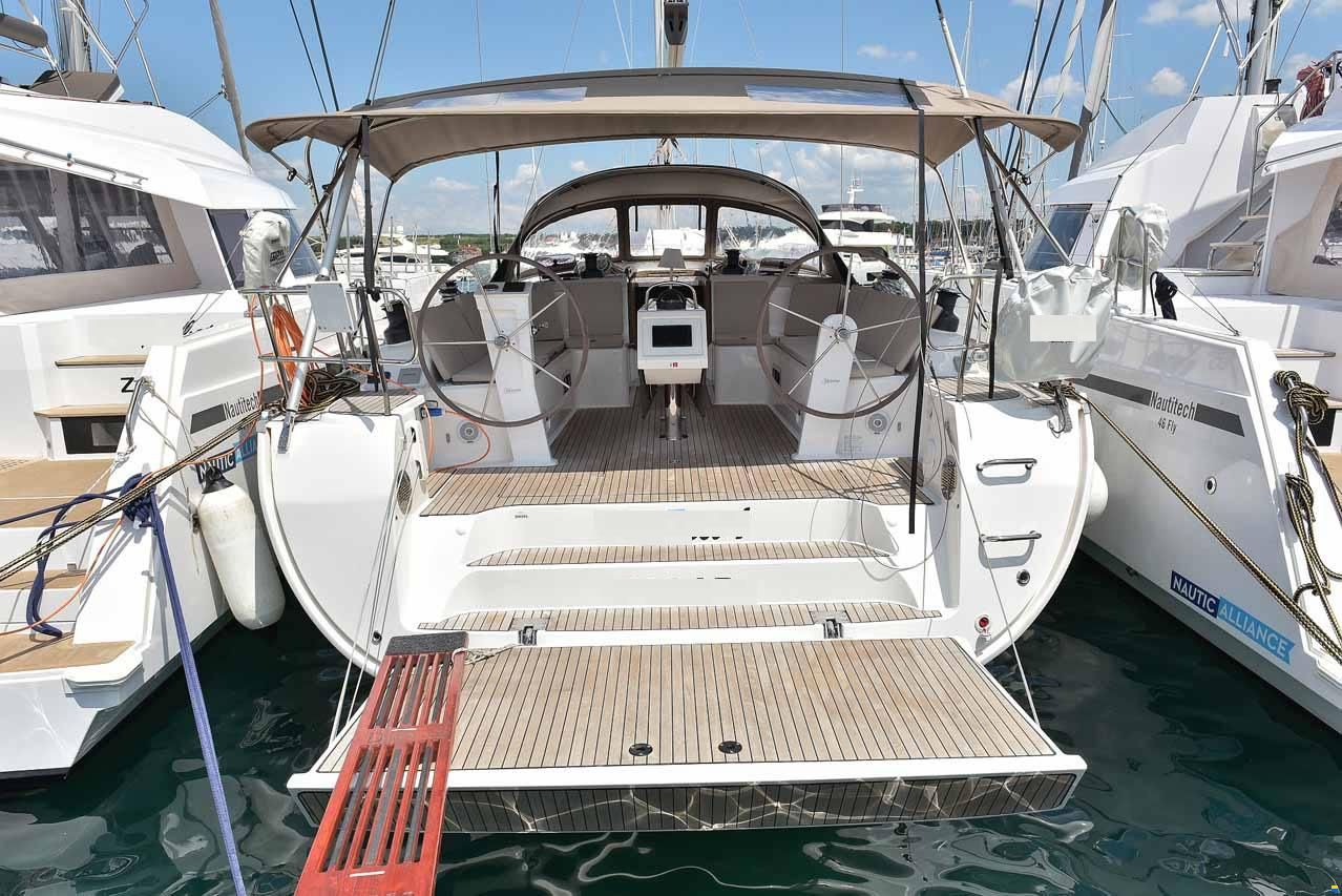 Bavaria CRUISER 51
