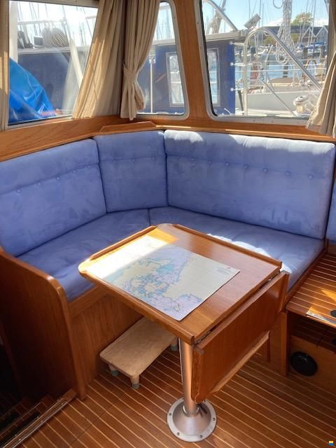 Nauticat 33