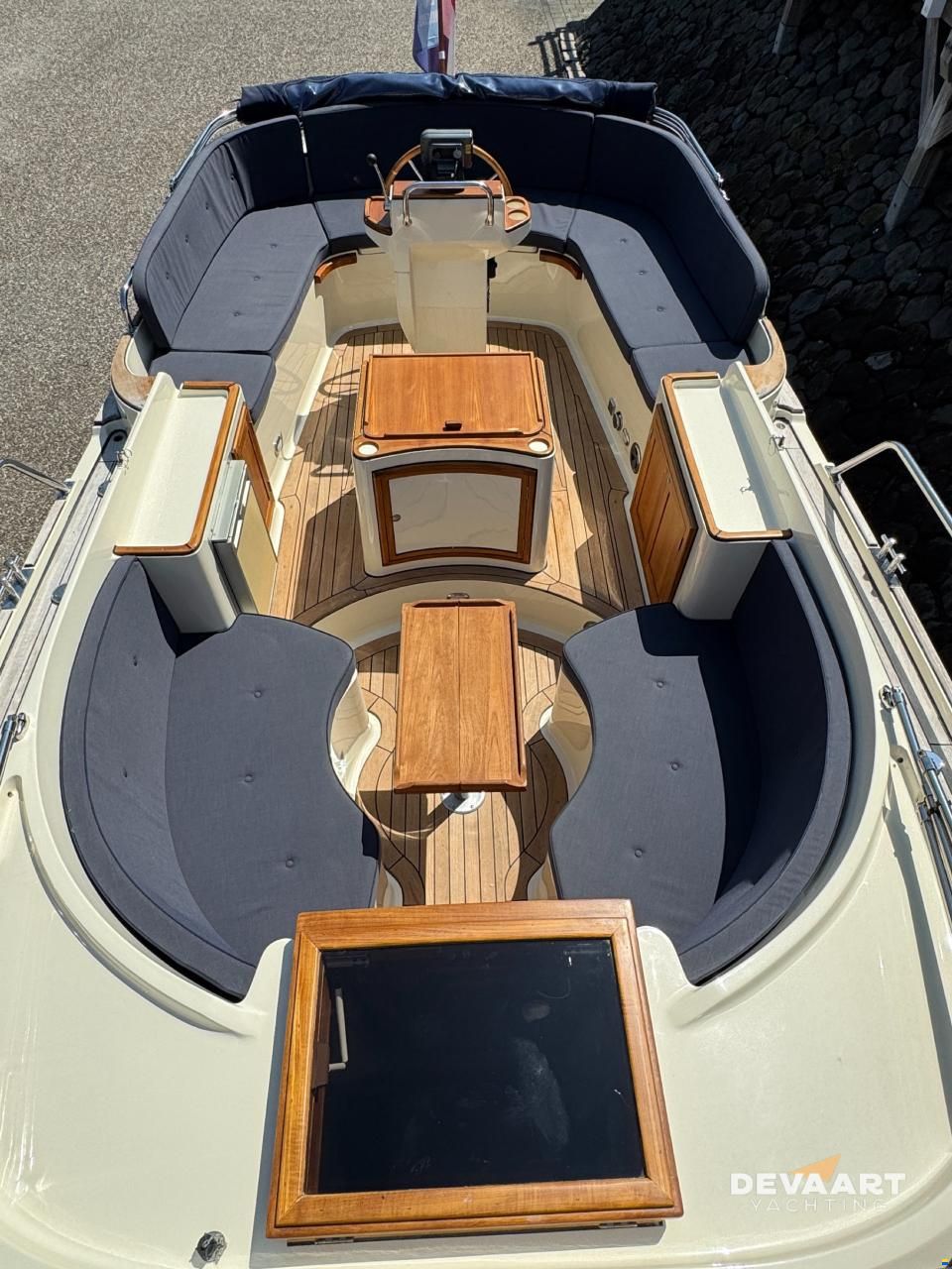 Intercruiser 27