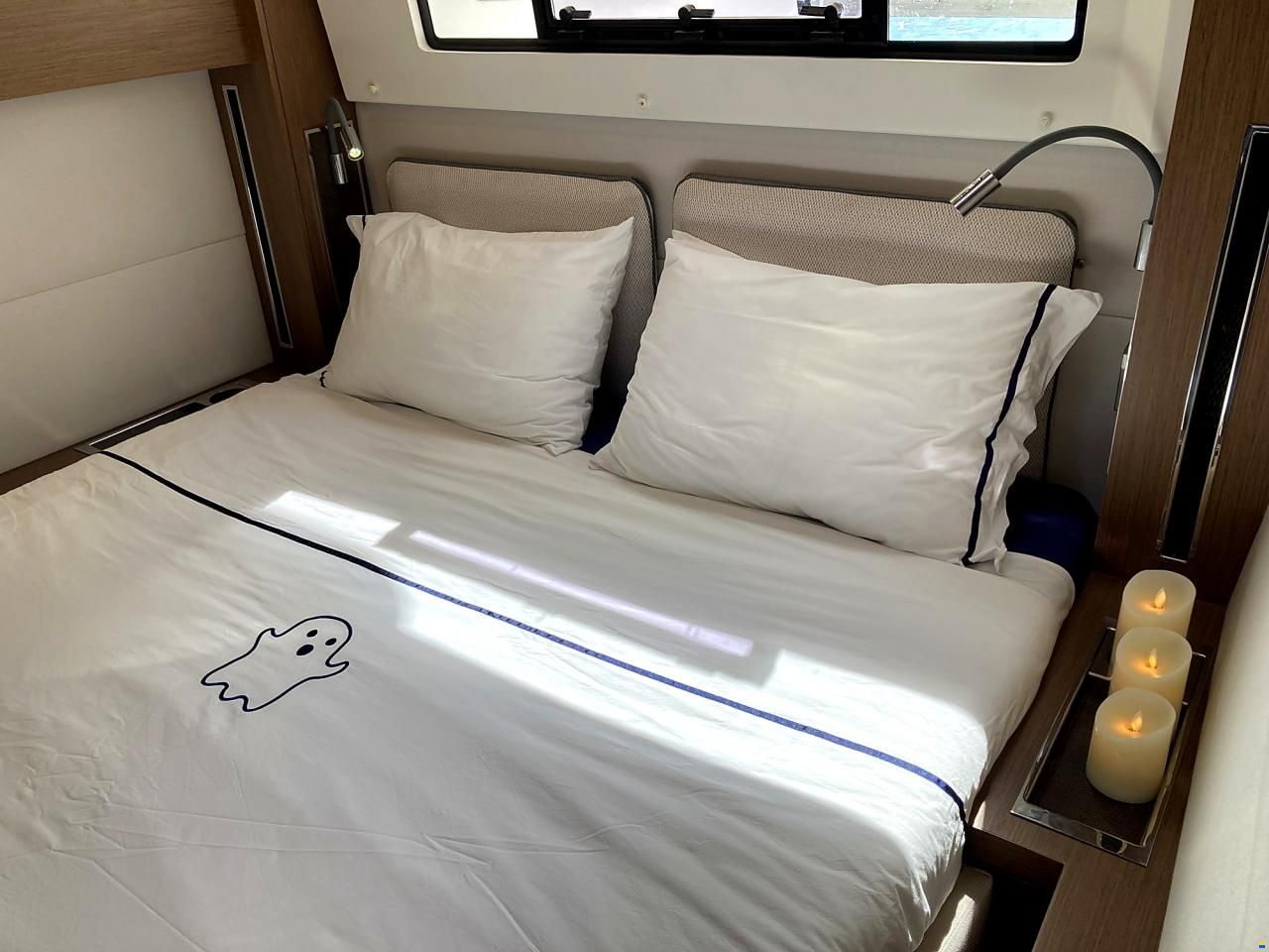 Lagoon 50