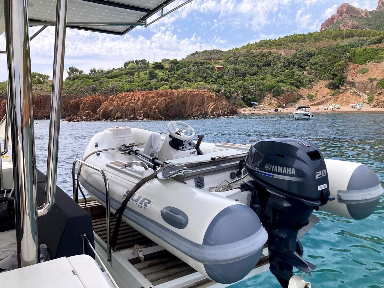 Lagoon 50