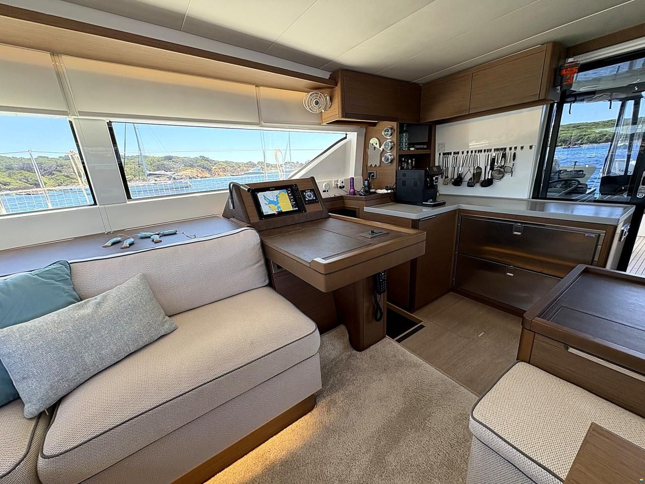 Lagoon 50