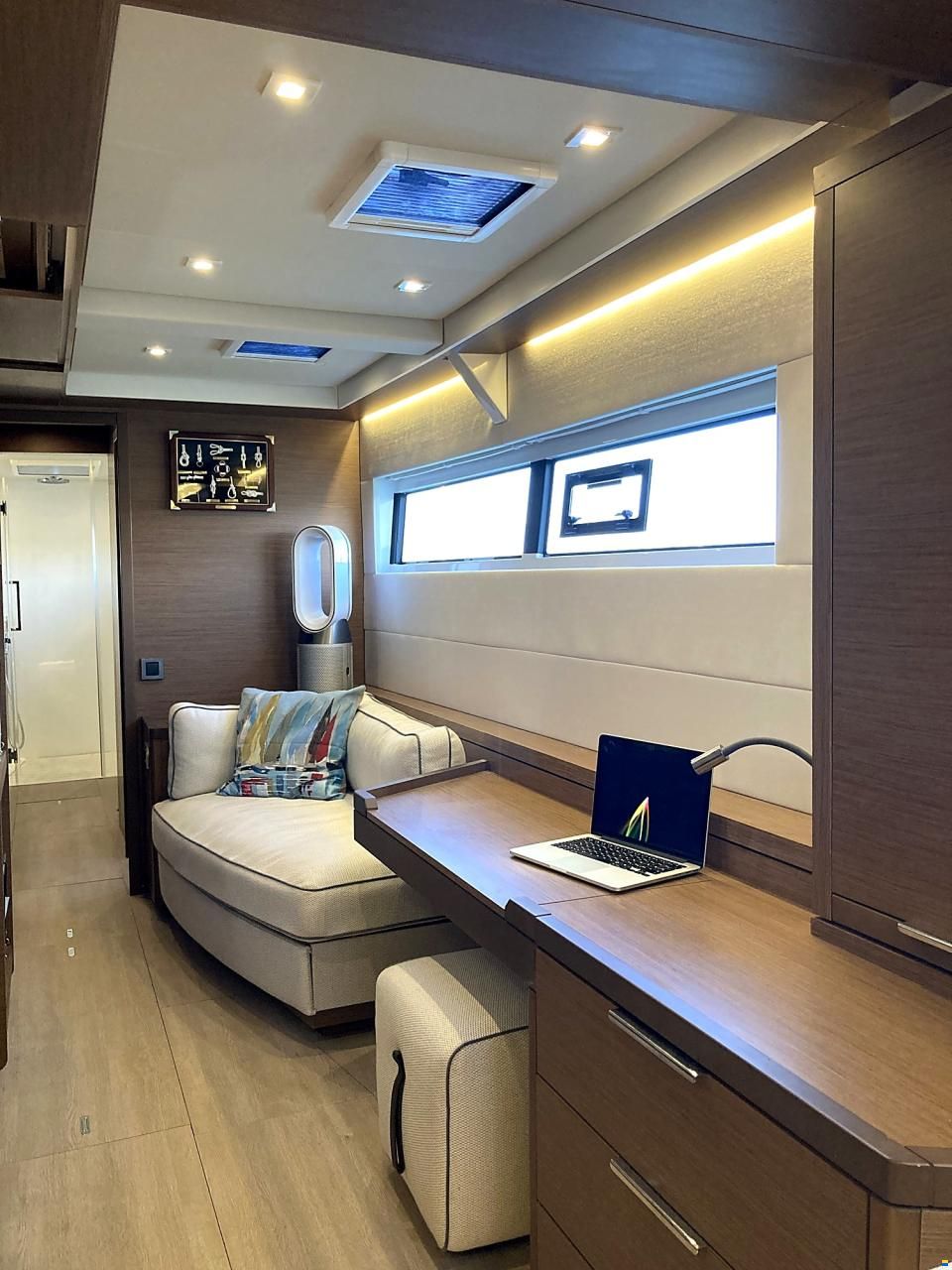 Lagoon 50