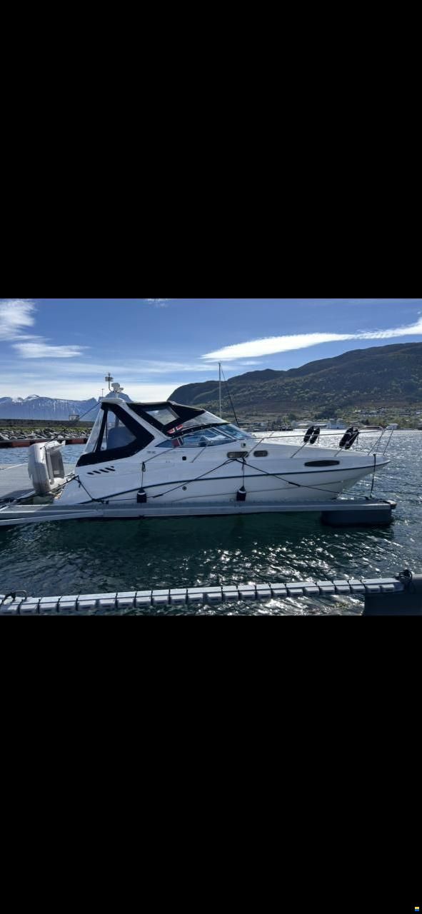 Sealine Sportcruiser 28