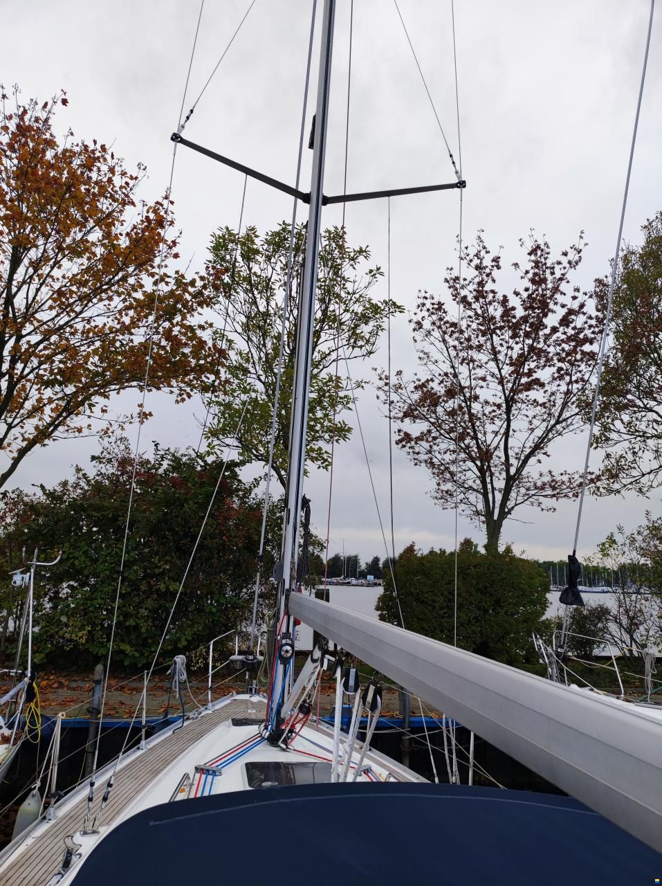 Bavaria 32
