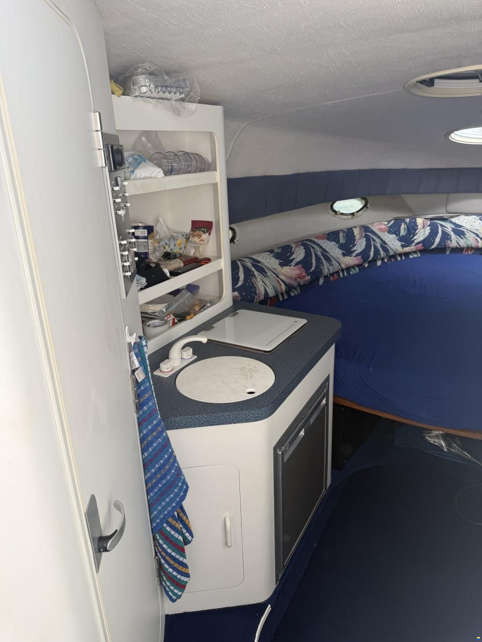 Chris Craft 30 CROWNE
