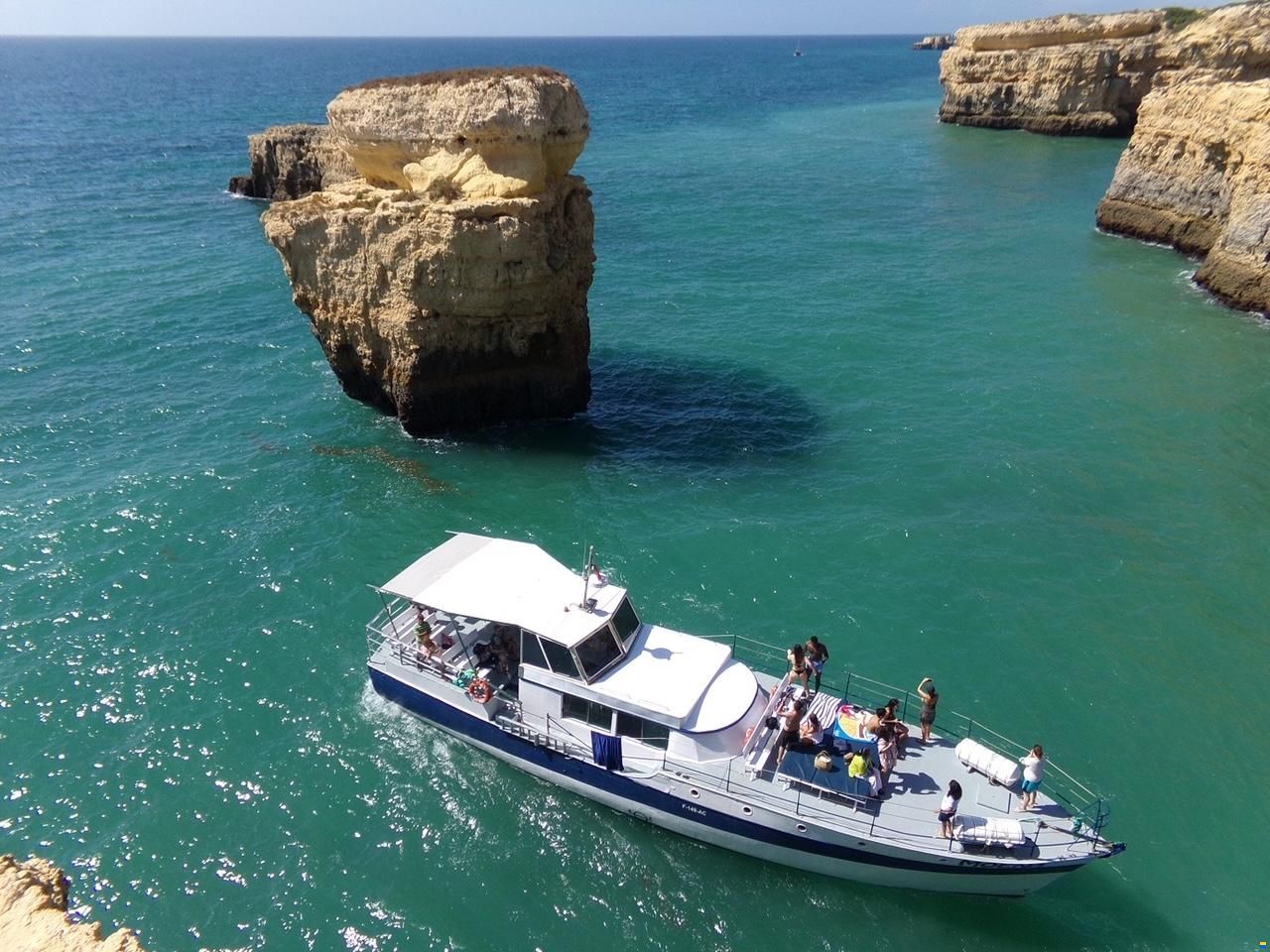 AB Yachts Cruiser