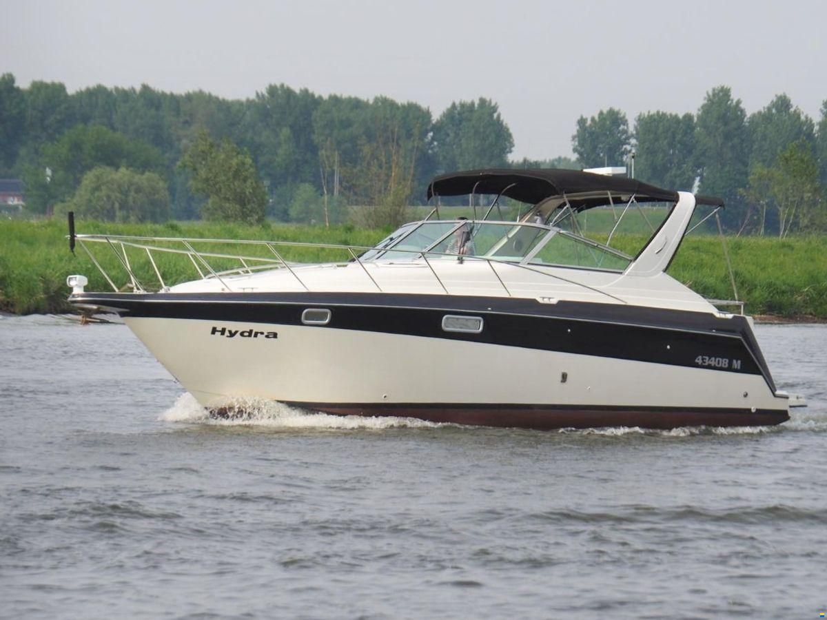 Maxum 3200 SCR