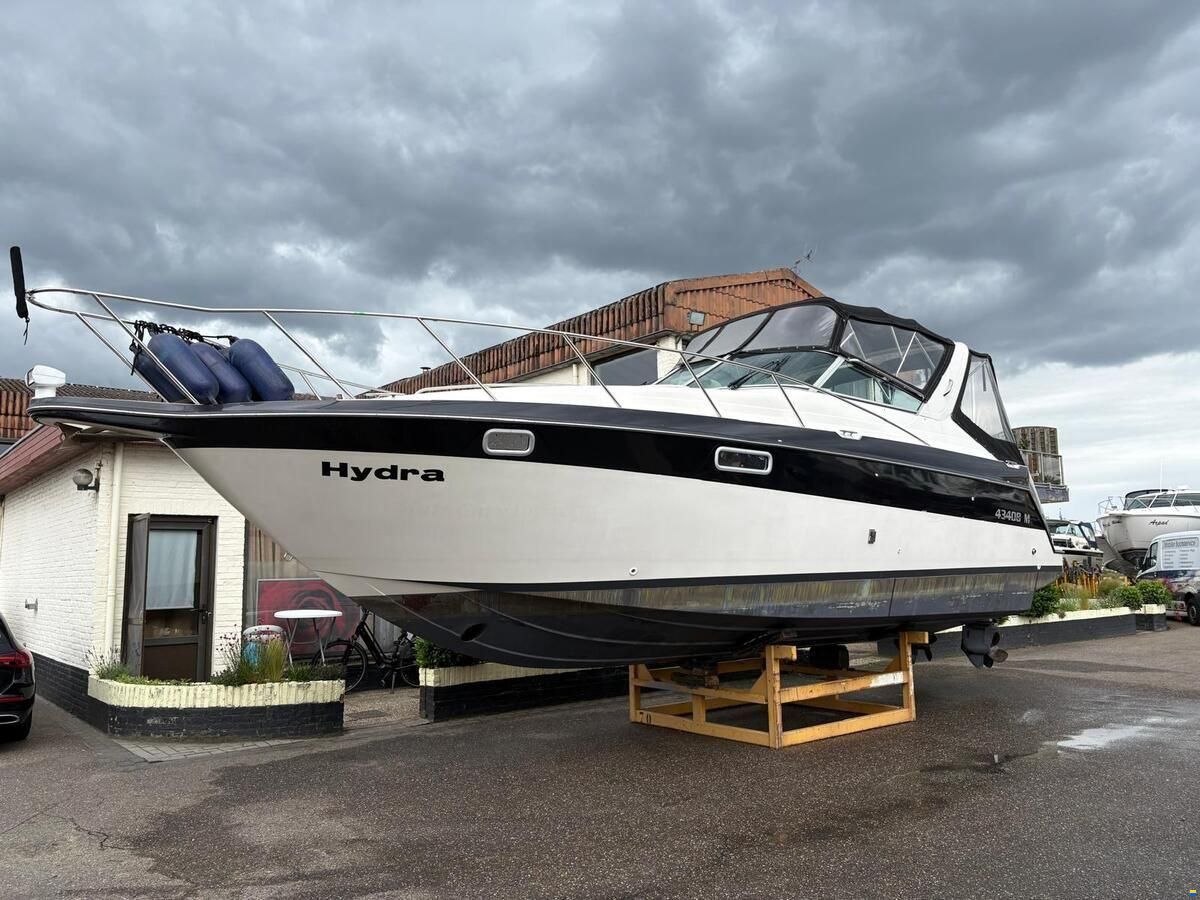 Maxum 3200 SCR