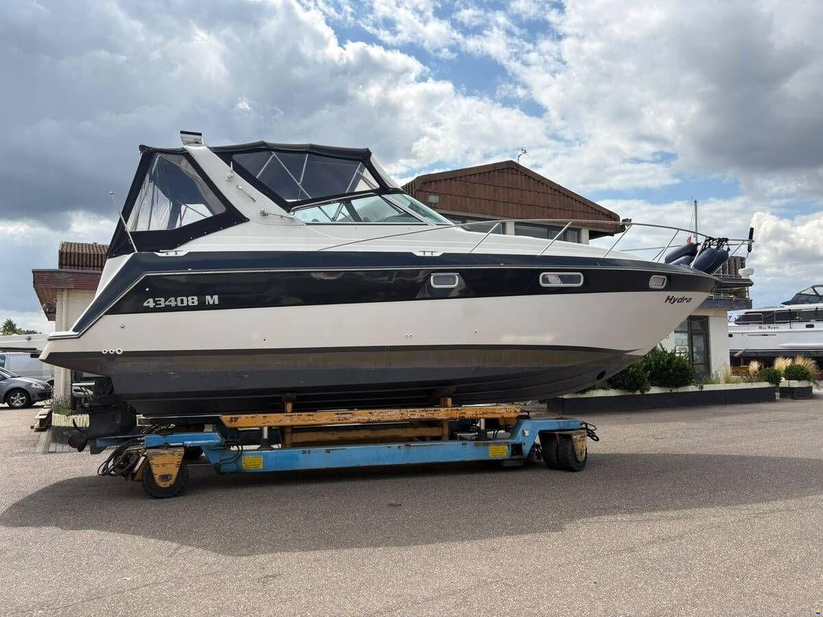 Maxum 3200 SCR