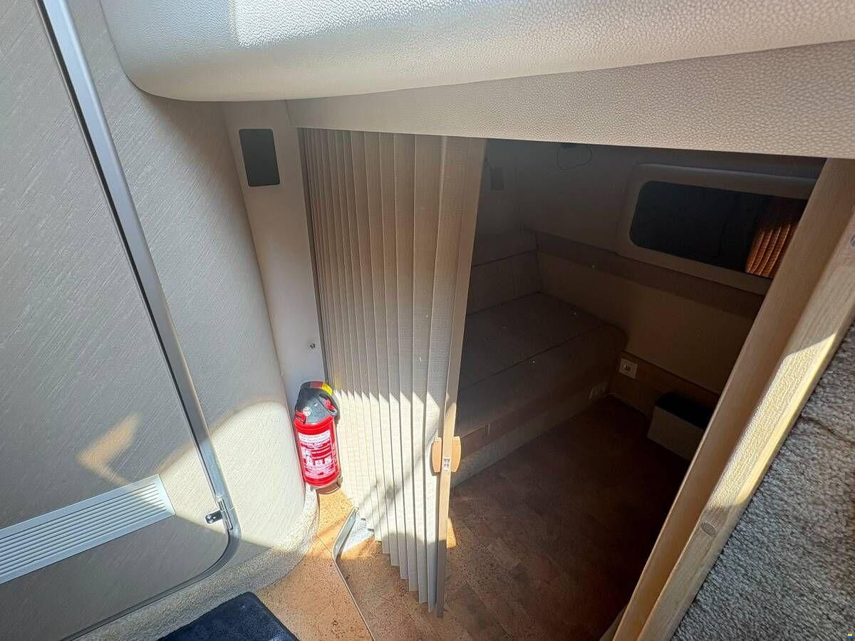 Maxum 3200 SCR