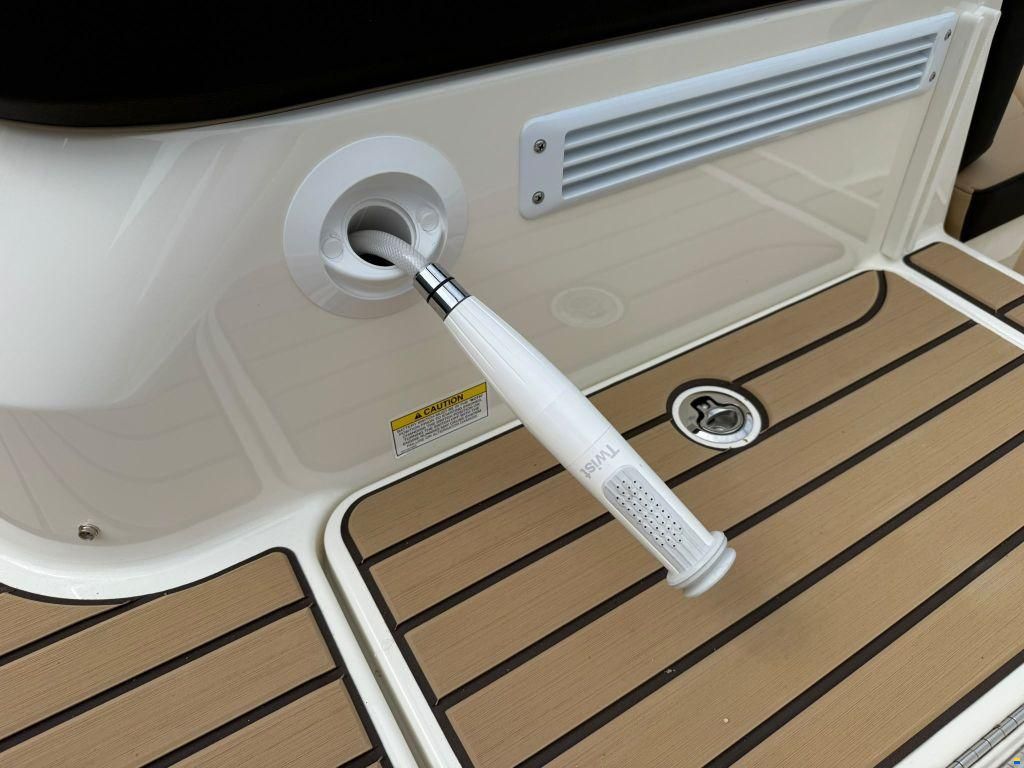 Sea Ray SPX 190