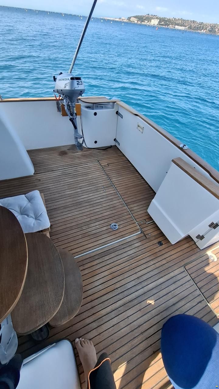 Beneteau Antares 980 Fly