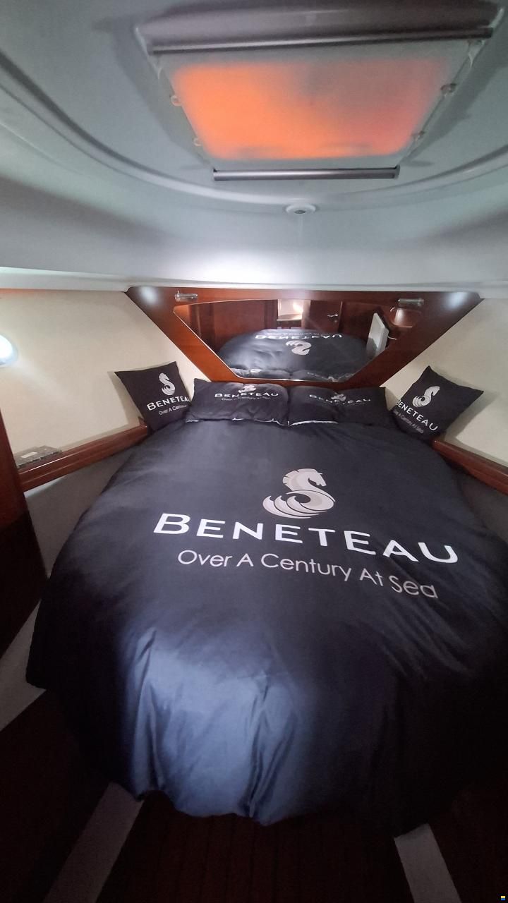 Beneteau Antares 980 Fly
