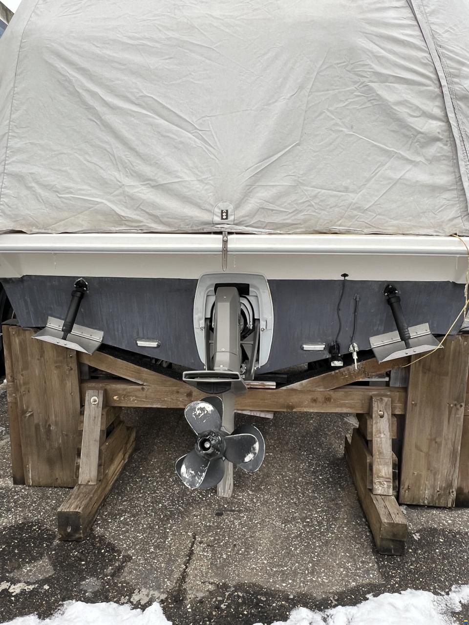 Wellcraft 2700