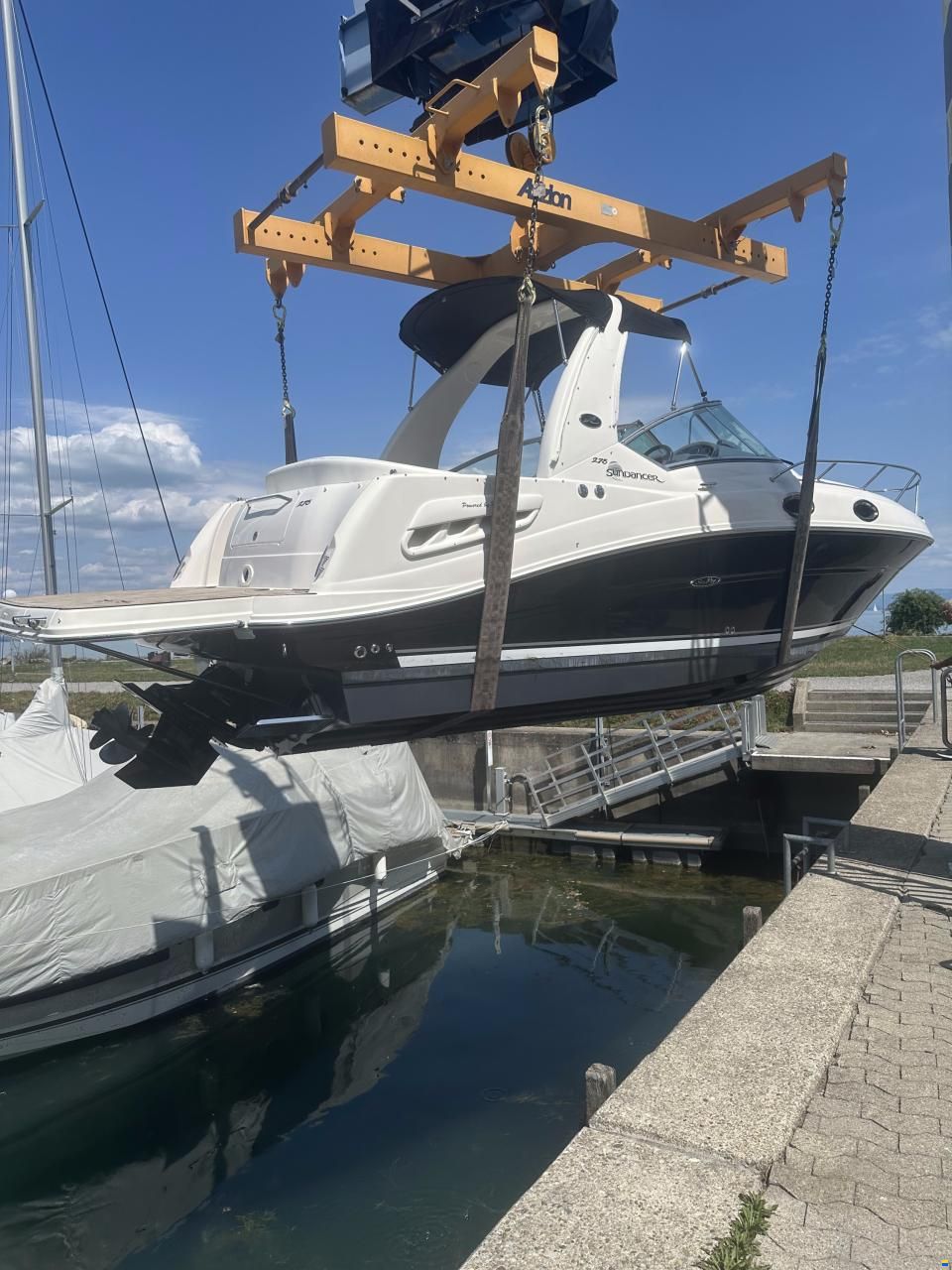 Sea Ray Sundancer 275