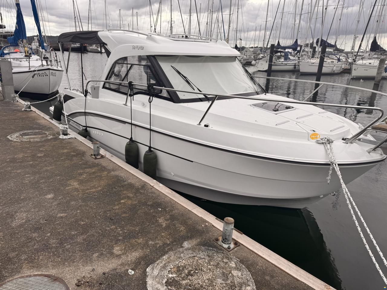 Beneteau Antares 7