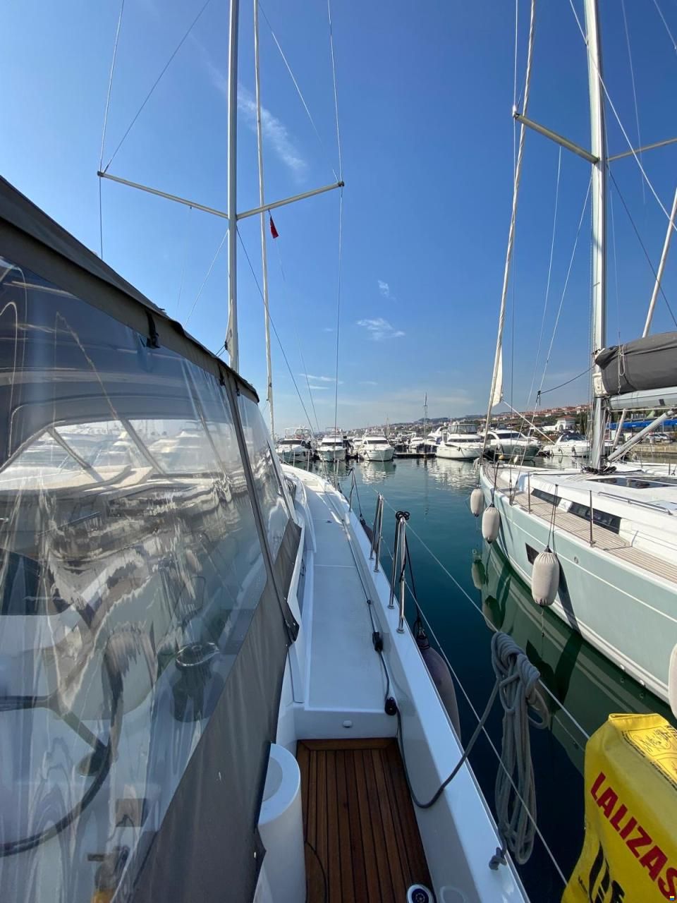 Beneteau Oceanis 54