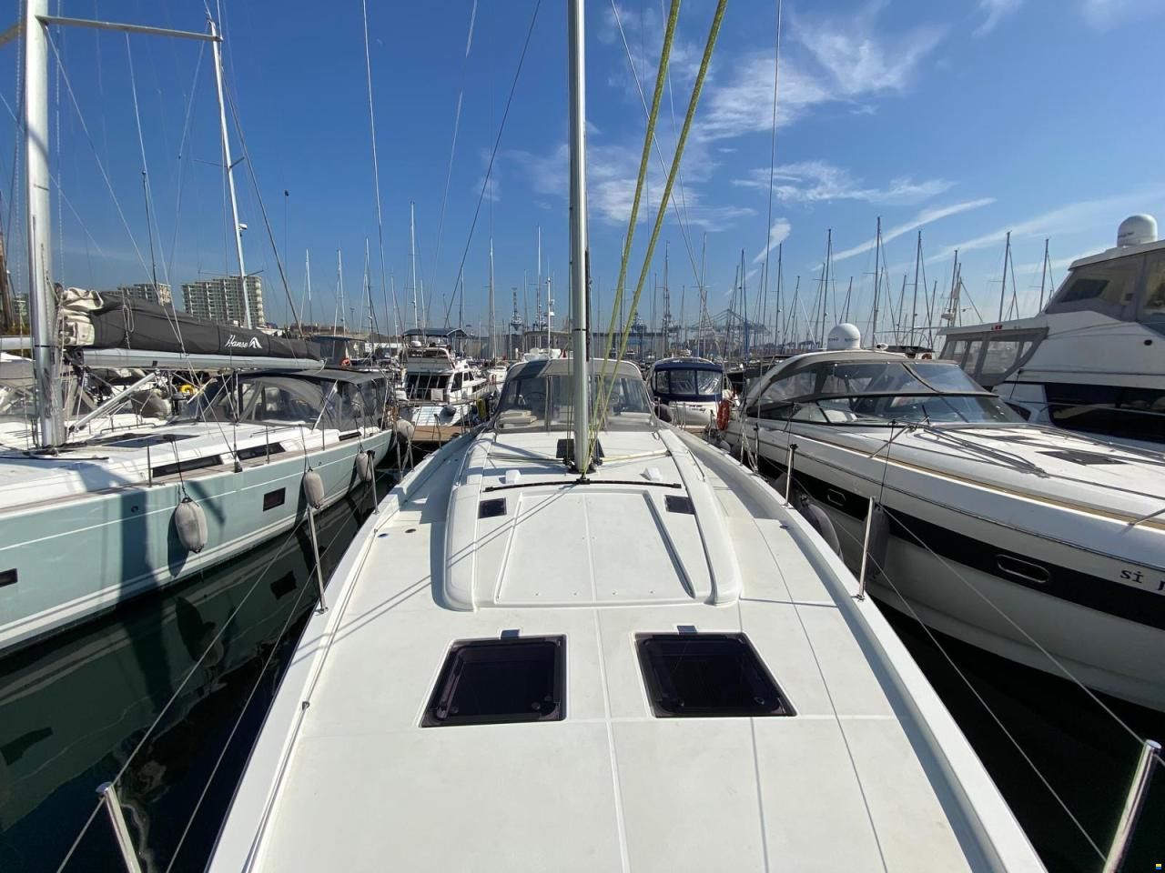 Beneteau Oceanis 54