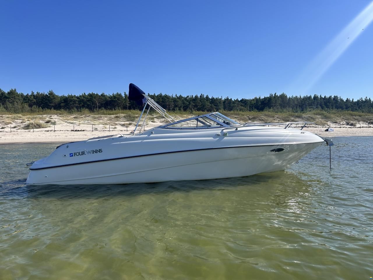 Four Winns 225 Sundower