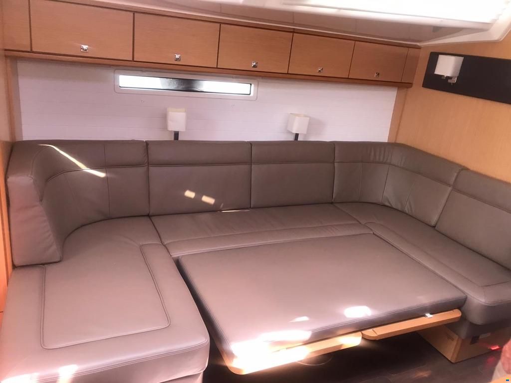 Bavaria Cruiser 56