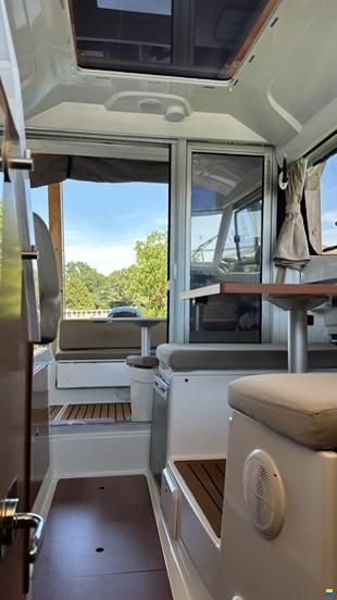 Jeanneau Merry Fisher 695