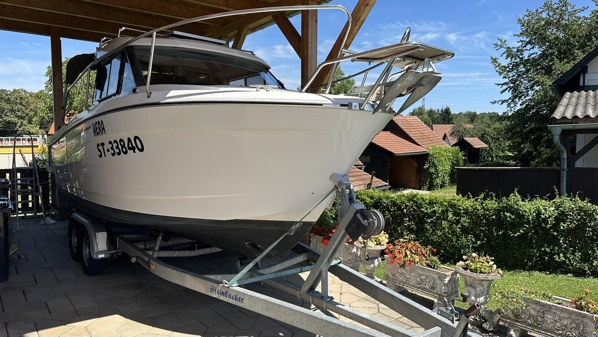 Jeanneau Merry Fisher 695
