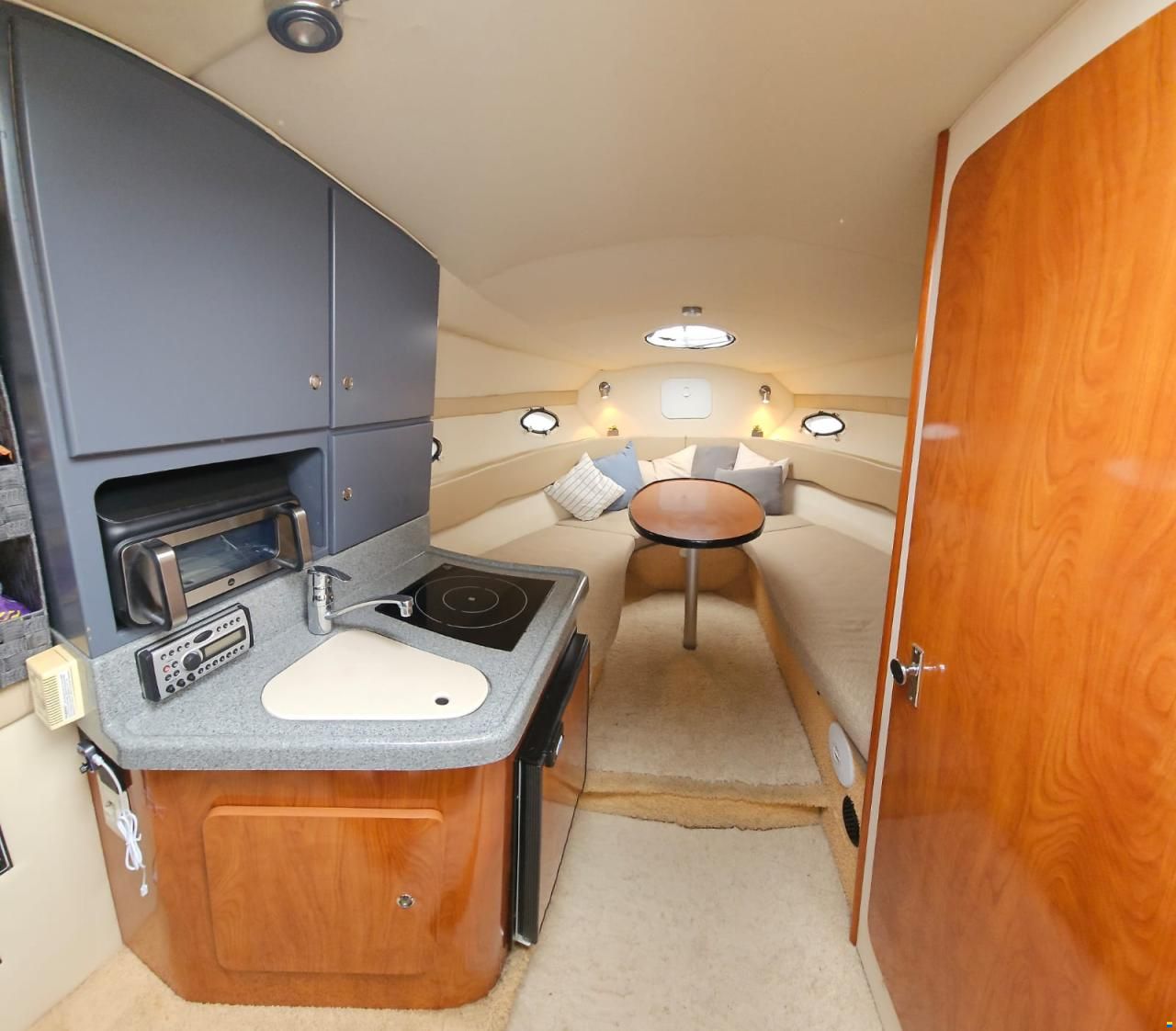 Larson 274 Cabrio