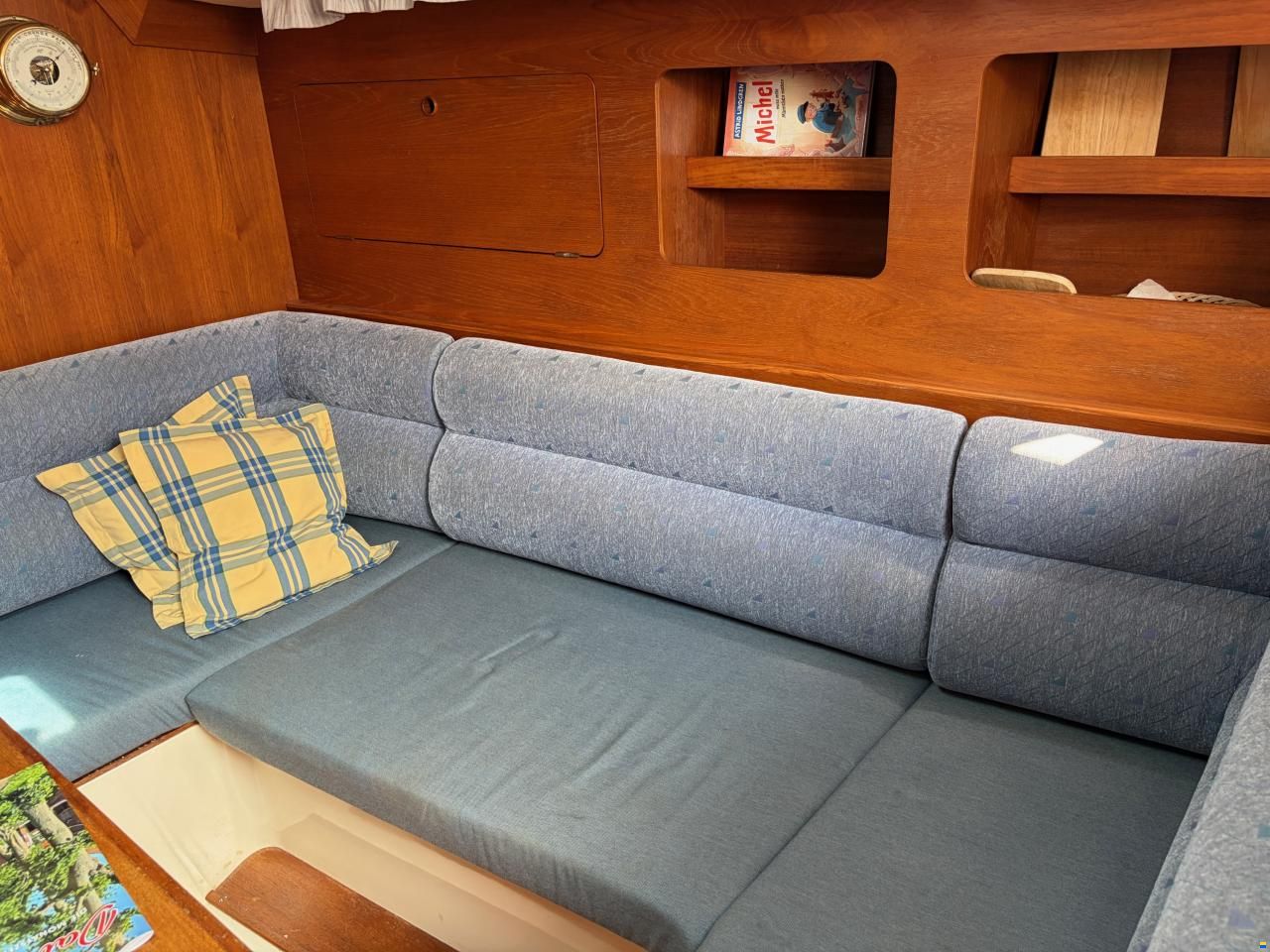 Marine Projects MOODY 346