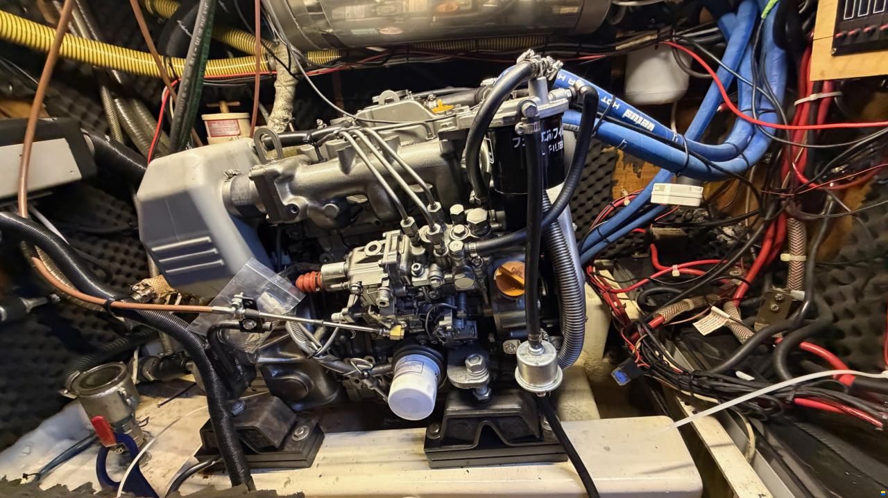 Marine Projects MOODY 346