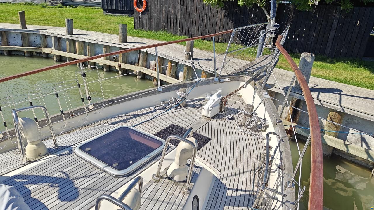 Sitala Yachts Nauticat 38