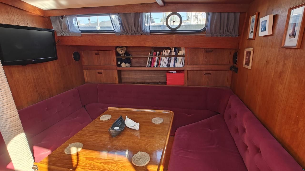 Sitala Yachts Nauticat 38