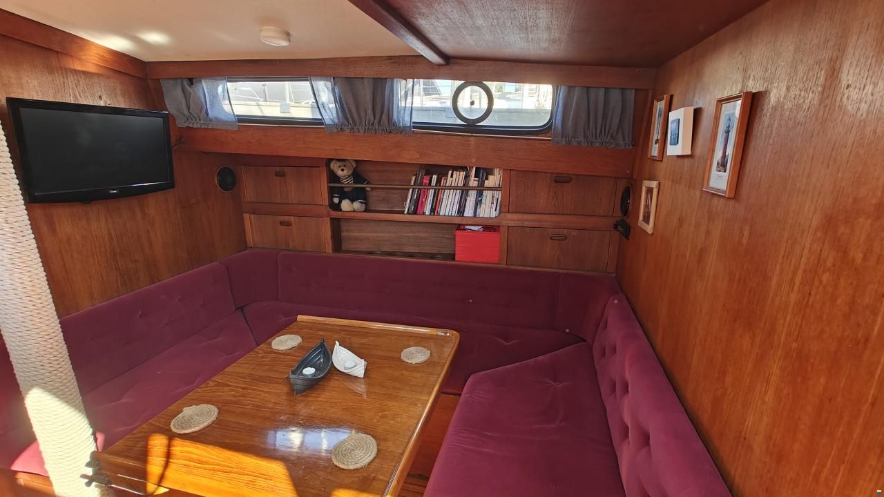 Sitala Yachts Nauticat 38