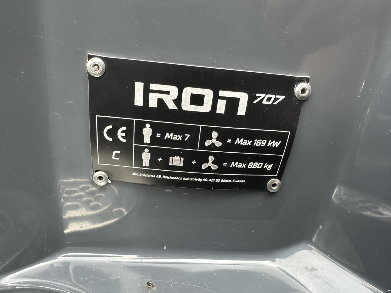 IRON 707