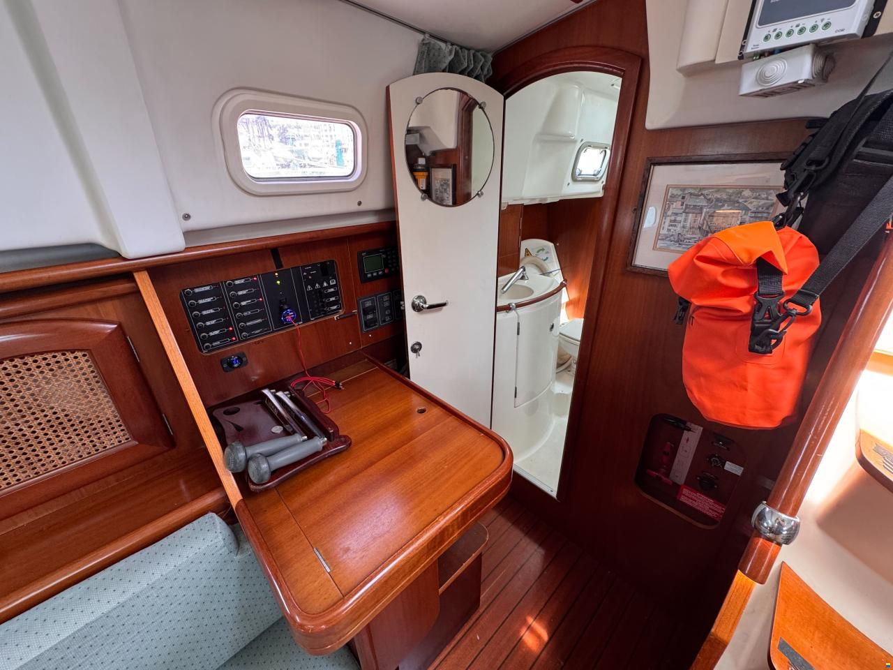 Beneteau Oceanis 36 cc