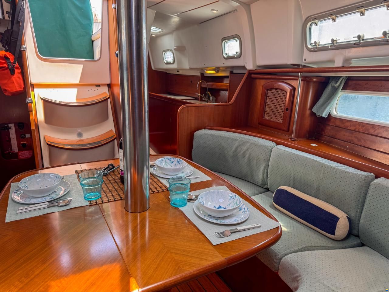 Beneteau Oceanis 36 cc