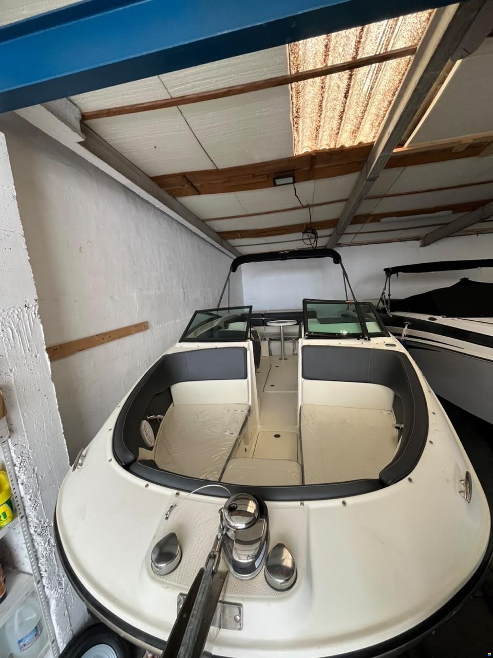 Sea Ray SPX 230