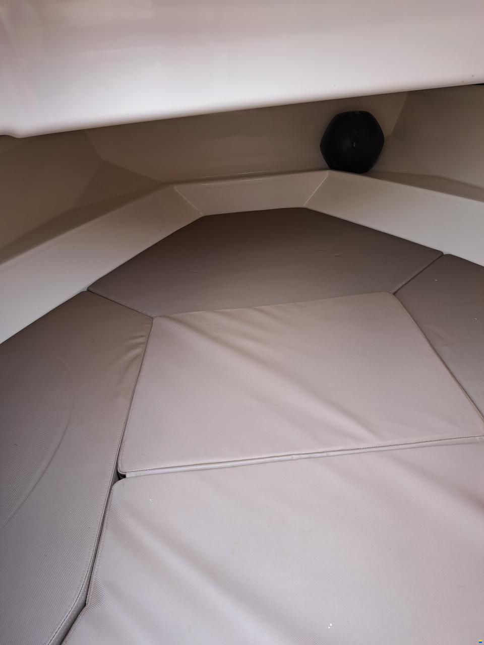 Quicksilver Activ 605 Sundeck