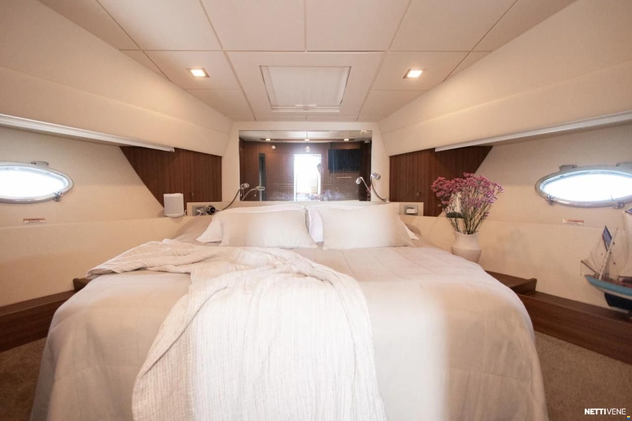 Rodman Muse 44