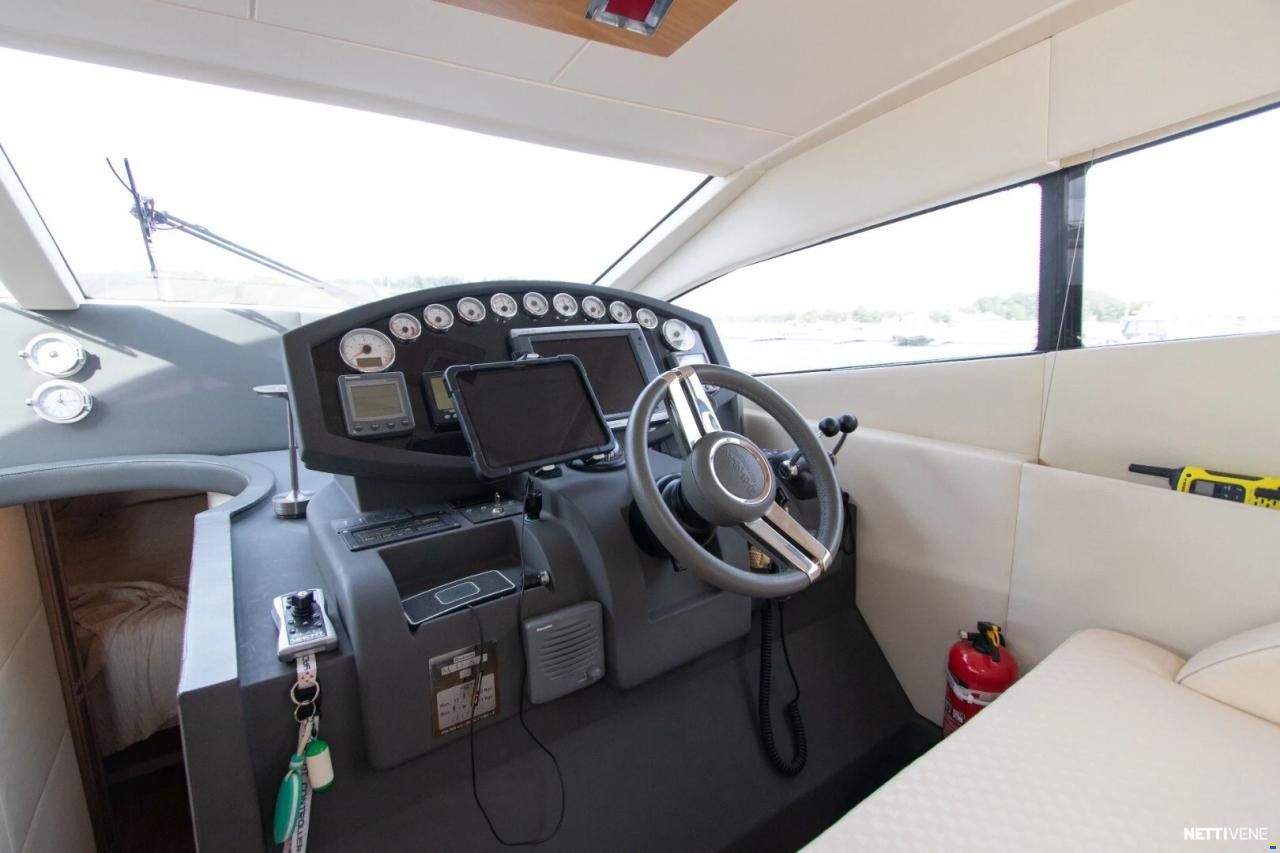 Rodman Muse 44