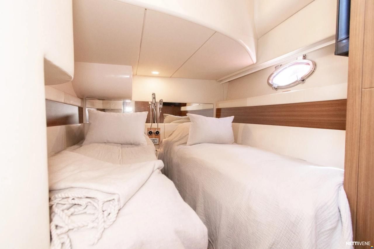 Rodman Muse 44