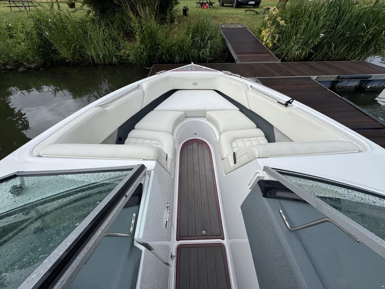 Cobalt R3 Surf