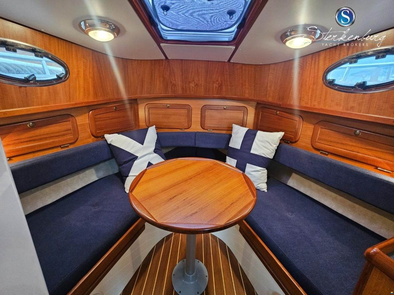 Makma 900 Cabin